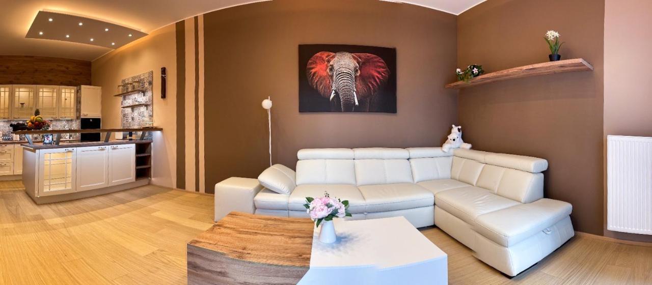 Apartment Dagmar Buresove براغ المظهر الخارجي الصورة